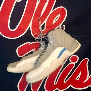 Air Jordan Retro 12 BG Wolf